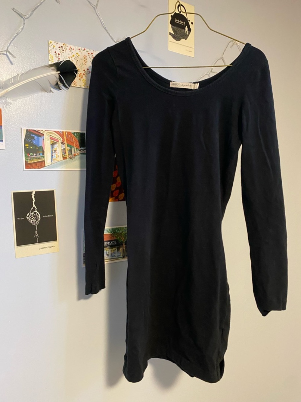 Black Long-Sleeve Bodycon Dress